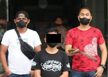 Sadis! Pria Ini Tebas Leher Warga Tara-tara Dua karena Diduga Selingkuhi Istrinya