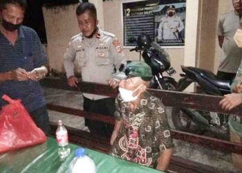 Bikin Nangis! Opa Emil Akhirnya Bisa Pulang setelah Tersesat, Keluarga: Terima Kasih Polsek Aertembaga dan Warga