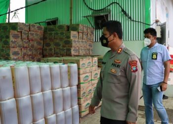 Kapolres Kotamobagu Pastikan Ketersediaan Minyak Goreng di Distributor, Ini Faktanya