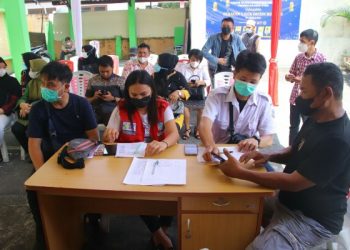 Kepolisian Bersama Kemenag dan PWNU Sulut Maksimalkan Gerakan 1 Juta Vaksin Booster Hari Kedua