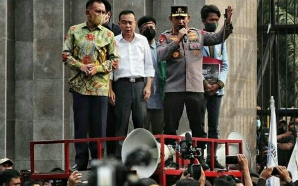 BEM SI Tegaskan Aksinya Damai dan Aspirasi Tersampaikan dengan Baik