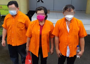 Polda Sulut Serahkan 3 Tersangka Korupsi Dana Covid-19 di Minut Rp61 Miliar ke Kejaksaan Tinggi