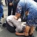 Menangis Haru, Anak Nelayan asal Miangas Ini Sujud Syukur Cium Kaki Ibu usai Dilantik Jadi Polisi
