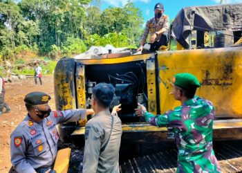 Aparat Gabungan di Minahasa Tertibkan Aktifitas Galian C di Watulambot