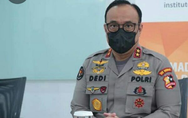 Selamat! 13 Anggota Polri Mendapatkan Kenaikan Pangkat, Ini Daftarnya