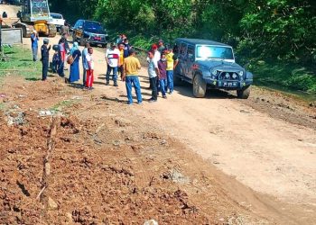 Tinjau Lokasi Longsor di Bilato, Wabup Hendra Minta Masyarakat Tetap Semangat