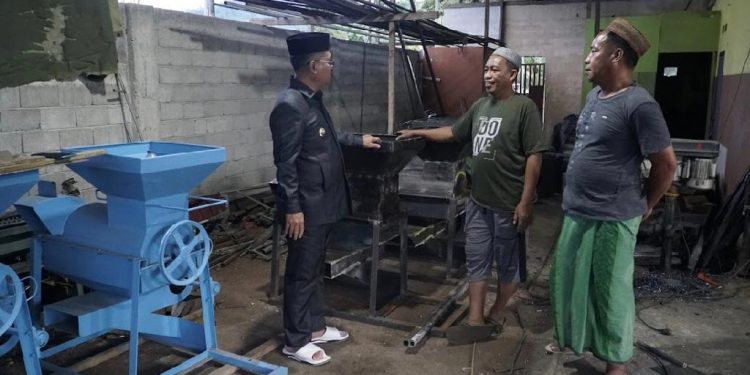 Warga Gorut ciptakan Mesin Perontok Jagung dan Padi
