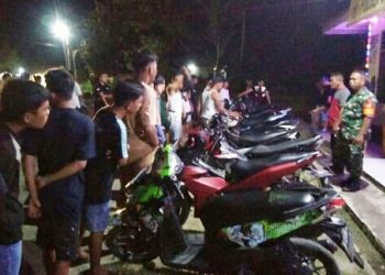 Gelar Balapan Liar, 16 Anak Muda Diamankan di Kantor Polsek Sangtombolang Bolmong