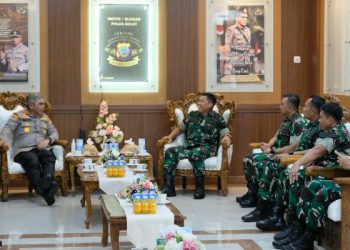 Kapolda Sulut Terima Kunjungan Silaturahmi Danrem 131/Santiago