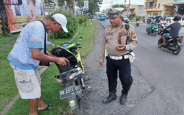 Satlantas Polres Bitung Jaring 40 Pelanggaran Lalu Lintas di Jalan W Monginsidi