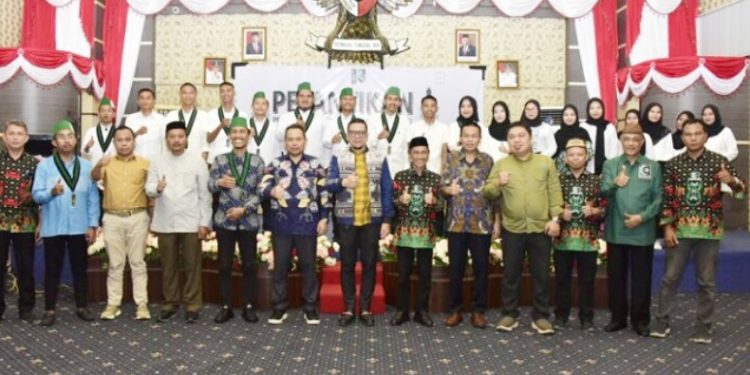 Penjagub Gorontalo Soroti Kasus Pengangguran saat Hadiri Pelantikan HMI