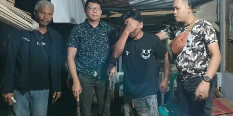 Mabuk lalu Aniaya Pedagang Tahu, Pria Ini Ditangkap Resmob Polres Bitung