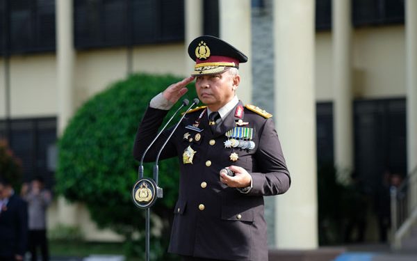 Kapolda Sulut Pimpin Upacara Peringatan Hari Lahir Pancasila 