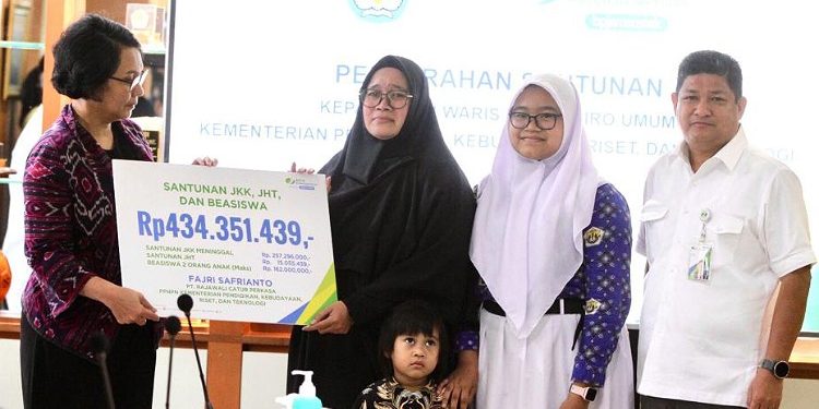 PPNPN Kemendikbudristek Meninggal Dunia, Ahli Waris Terima Santunan dan Beasiswa dari BPJS Ketenagakerjaan