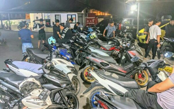 Bubarkan Balap Liar, 21 Sepeda Motor Kena Tilang