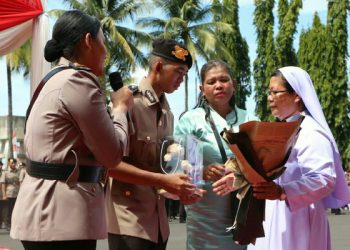 Bikin Haru dan Bangga, Anak Panti Asuhan di Minahasa Dilantik Jadi Polisi