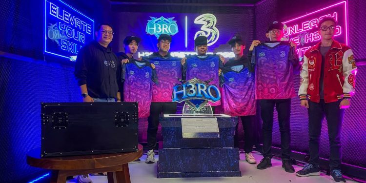 Tingkatkan Kemampuan Talenta Esports Indonesia ke Tingkat Dunia, Tri Gelar H3RO Masterclass: Level Up