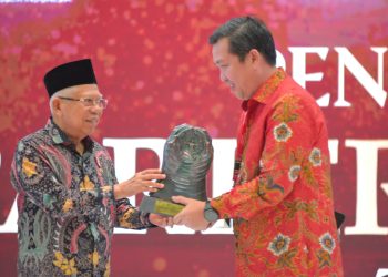 Angka Universal Coverage Jamsostek Diharapkan Terus Meningkat, Wapres Berikan Paritrana Award