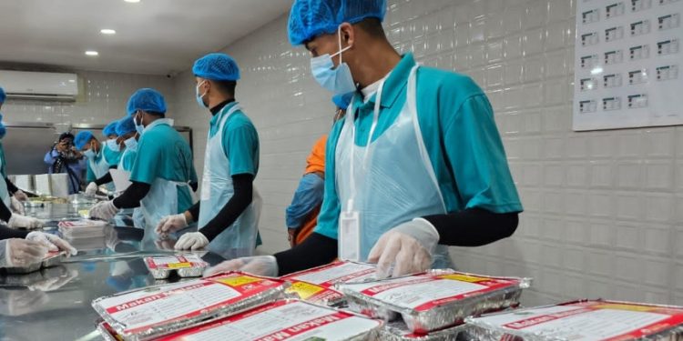 Dapur Katering Jemaah Haji, Sehari Bisa Produksi Hingga 5.000 Porsi