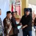 Menteri ATR/BPN Serahkan 811 Sertipikat Konsolidasi Tanah di Parangtritis