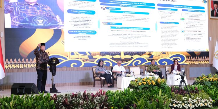 Jadi Pembicara Pra Rakor BPK, Menteri Nusron Tegaskan Tanah Fondasi Ketahanan Pangan