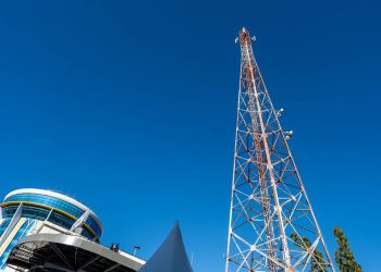 Indosat Ooredoo Hutchison Pertahankan Kinerja Keuangan Positif Kuartal Kedua 2025