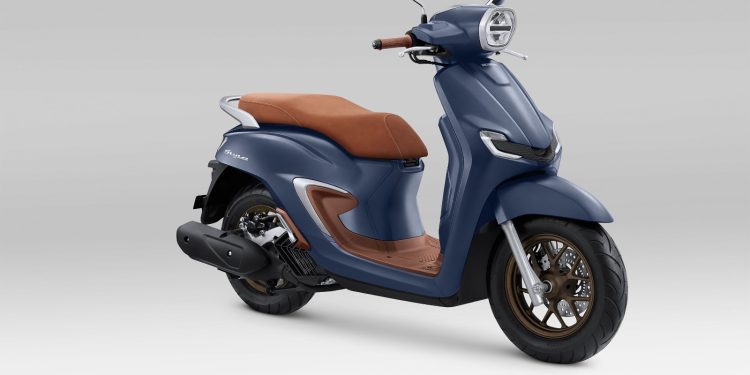 Primadona Baru, Skutik Premium Fashionable New Honda Stylo 160 Makin Mewah