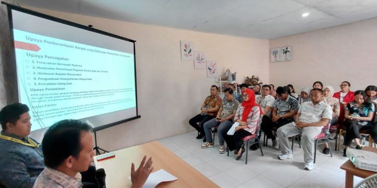 Kantah Minut Gelar Sosialisasi Anti Korupsi