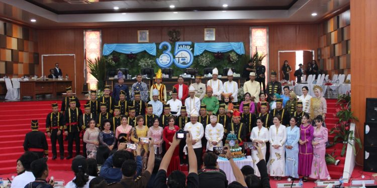 Kepala BPN Bitung Hadiri Rapat Paripurna DPRD Peringati HUT Bitung ke-35