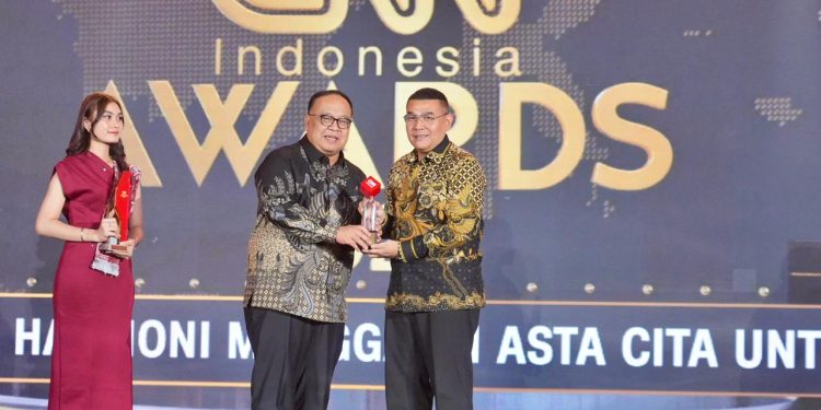 Konsisten Jalankan Reforma Agraria, Kementerian ATR/BPN Raih Rural Development dan Regional Equity di CNN Indonesia Award 2025