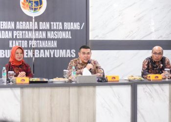 Wamen Ossy Tekankan Pentingnya Peningkatan Kualitas Layanan Kantah Kabupaten Banyumas