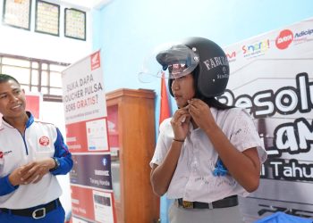 Pelajar SMP dan SMA di Bitung Terima Pembekalan Honda Safety Riding