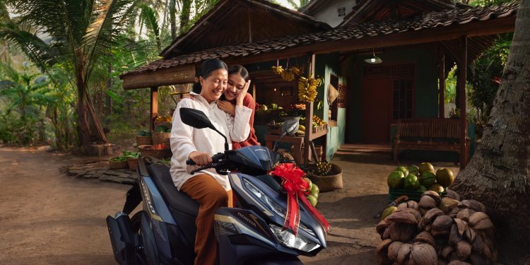 Simak Tips Berkendara Aman Sepeda Motor Saat Pasiar Natal