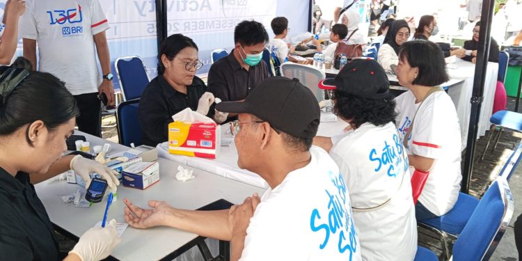 Peduli Kesehatan, BRI Region 16 Manado Gelar Cek Kesehatan Gratis