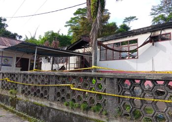 Tim Dokkes Polda Sulut Turun ke Lokasi Kebakaran Panti Werdha di Ranomuut