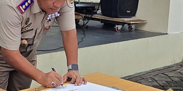 Seluruh Pegawai Kantah Manado Komit Wujudkan Birokrasi Bersih, Transparan dan Berintegritas